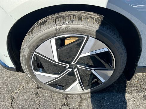 New 2025 Volvo EX90 Ultra image 8