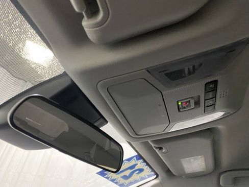 Certified 2021 Toyota RAV4 LE image 21