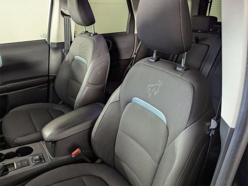 Used 2021 Ford Bronco Sport Badlands image 10