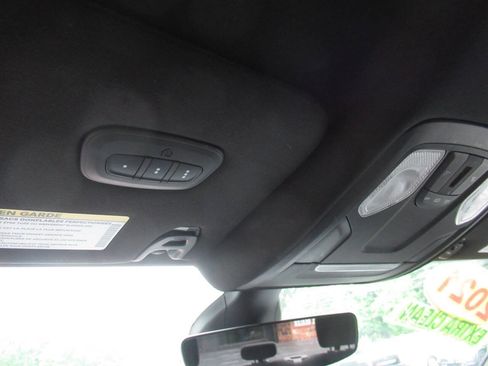 Used 2021 RAM 2500 Big Horn w/ Night Edition AWD/4WD image 36