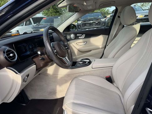 Used 2020 Mercedes-Benz E 350 4MATIC Sedan image 18