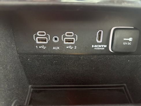 Certified 2022 Jeep Grand Cherokee Limited image 16