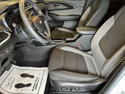 Used 2023 Chevrolet TrailBlazer LT AWD/4WD image 19