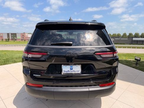 Used 2026 Jeep Grand Cherokee L 4WD image 8