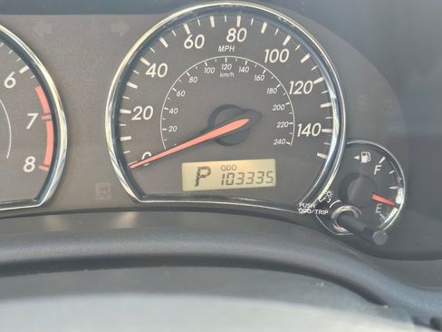 Used 2011 Toyota Corolla S image 6