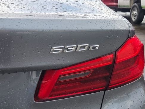 Used 2018 BMW 530e RWD image 5