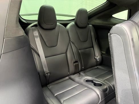 Used 2019 Tesla Model X 100D image 18