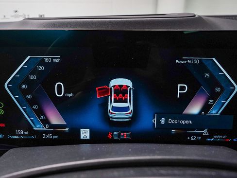 Used 2024 BMW X5 sDrive40i w/ Parking Assistance Package image 26