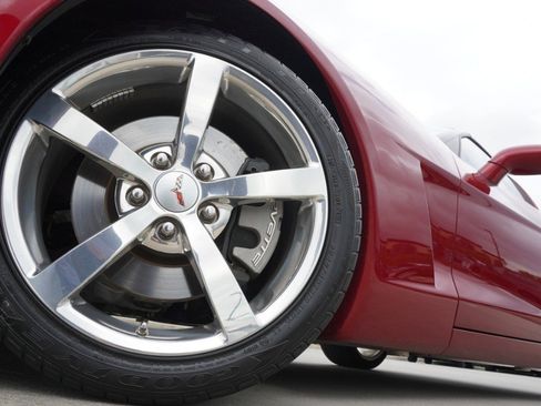 Used 2008 Chevrolet Corvette Coupe RWD image 11
