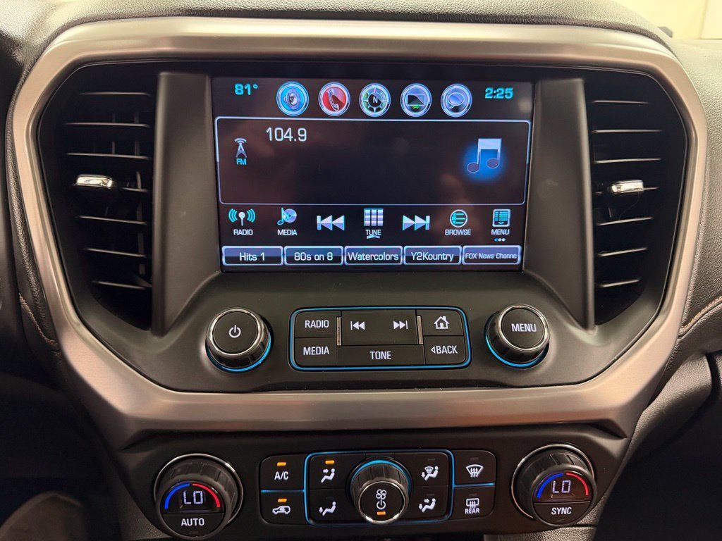 Used 2017 GMC Acadia SLT AWD/4WD image 26