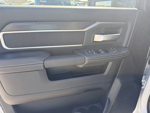 New 2026 RAM 2500 Big Horn AWD/4WD image 11