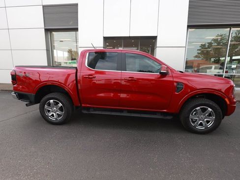 Certified 2025 Ford Ranger Lariat w/ Chrome Accent Package AWD/4WD image 2
