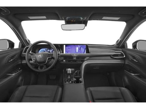 Used 2025 Toyota Crown Platinum image 4