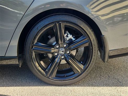 Used 2023 Honda Accord Sport image 31