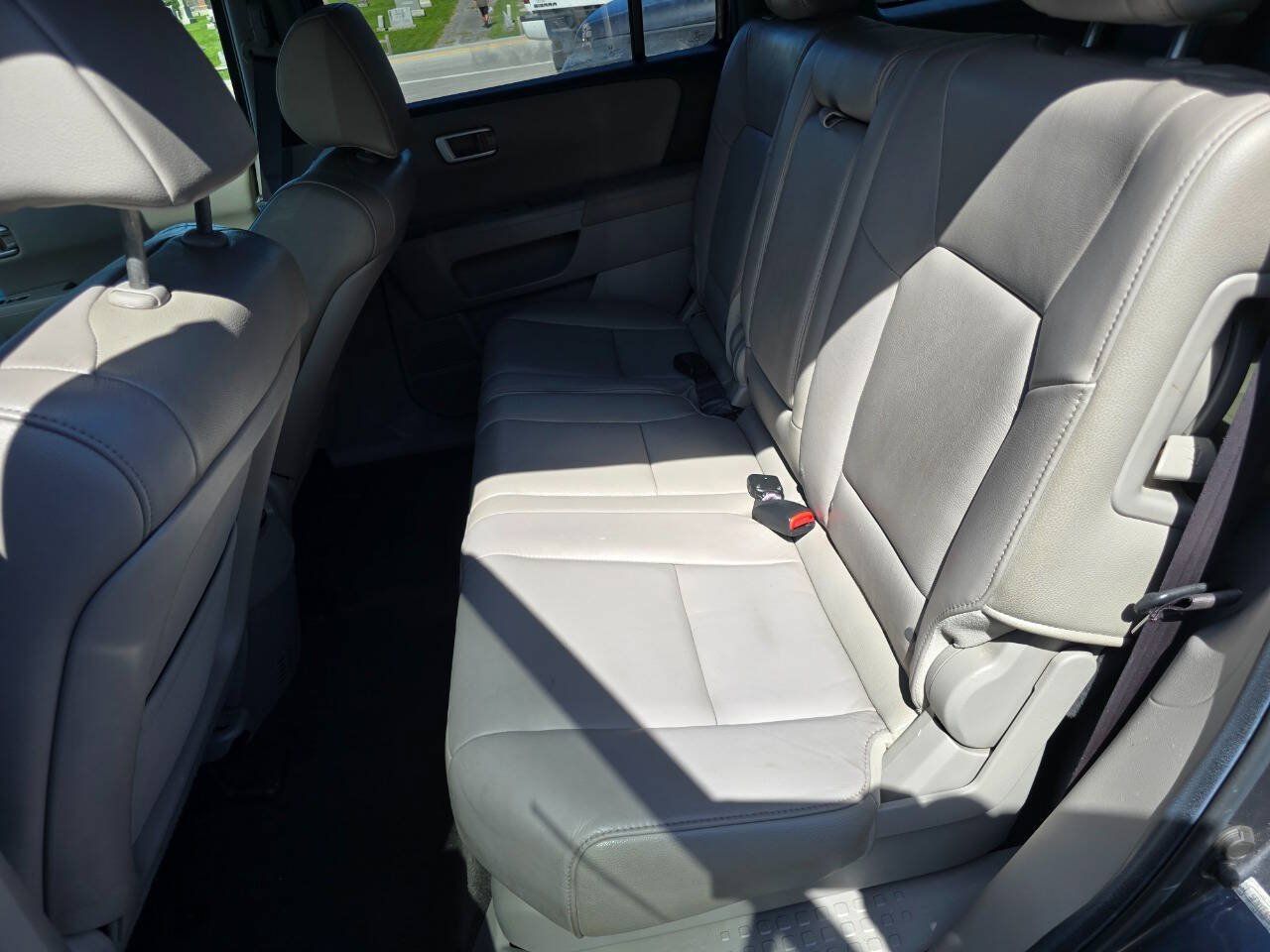 Used 2012 Honda Pilot EX-L image 24