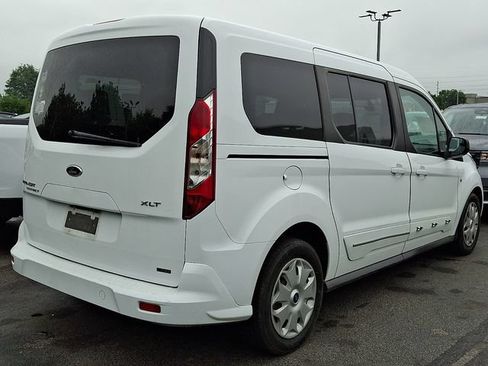 Used 2015 Ford Transit Connect XLT FWD image 5