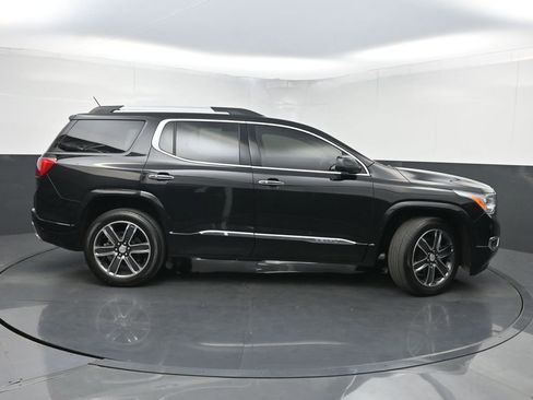 Used 2019 GMC Acadia Denali w/ Technology Package FWD image 45