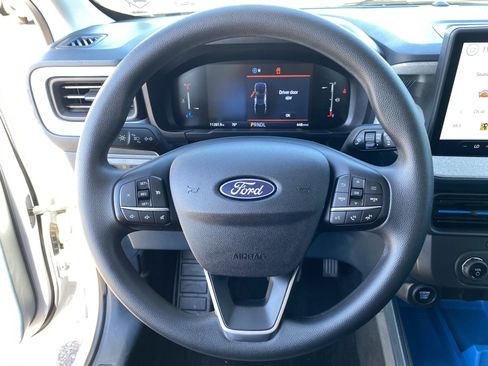 Used 2025 Ford Maverick XLT image 25