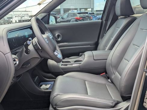 New 2026 Hyundai Palisade Calligraphy FWD image 13