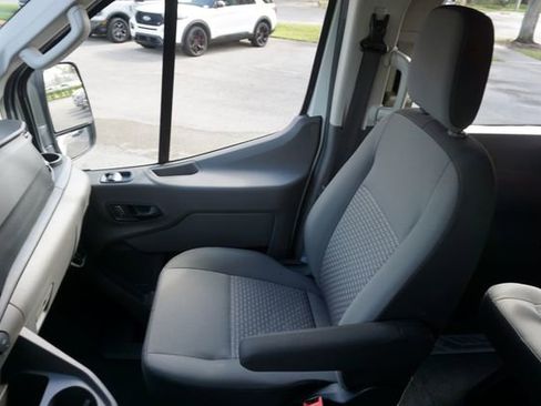 Certified 2024 Ford Transit 350 XLT RWD image 32