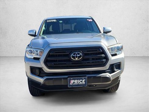 Used 2018 Toyota Tacoma SR image 8