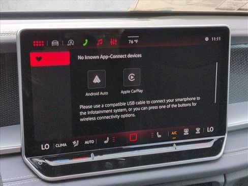 New 2026 Volkswagen Tiguan SE R-Line FWD image 14