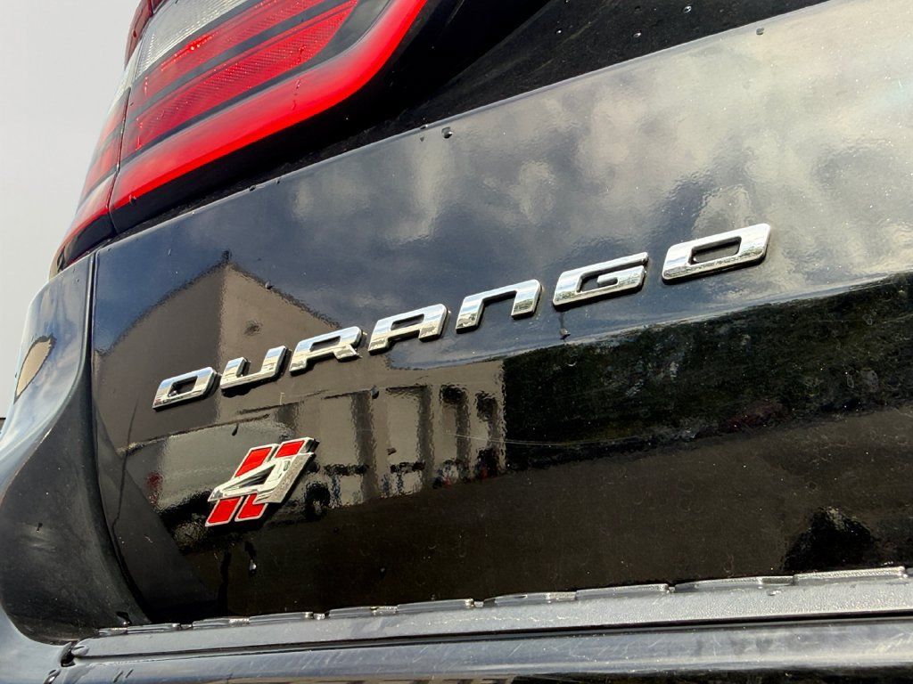 Used 2025 Dodge Durango GT AWD/4WD image 31