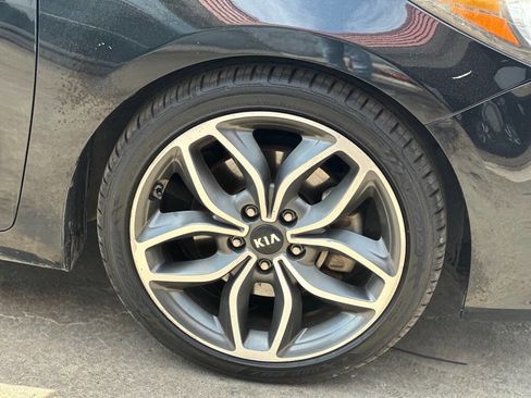 Used 2016 Kia Forte SX FWD image 4