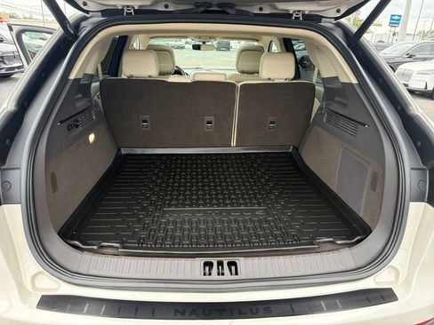 Certified 2020 Lincoln Nautilus Reserve AWD/4WD image 25
