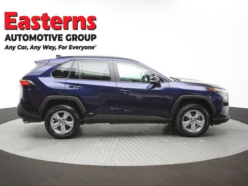 Used 2024 Toyota RAV4 XLE AWD/4WD image 43