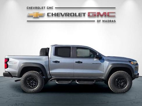 New 2026 Chevrolet Colorado ZR2 w/ ZR2 Bison Edition image 2