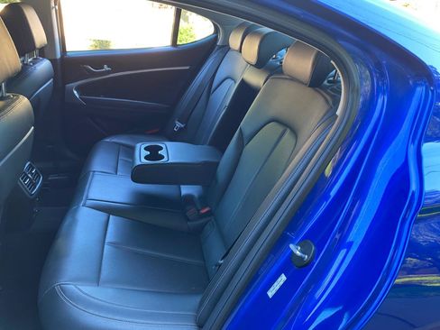 Used 2019 Genesis G70 2.0T Advanced RWD image 36