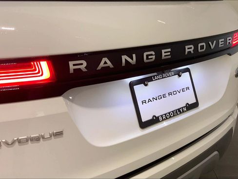 Certified 2023 Land Rover Range Rover Evoque SE AWD/4WD image 31