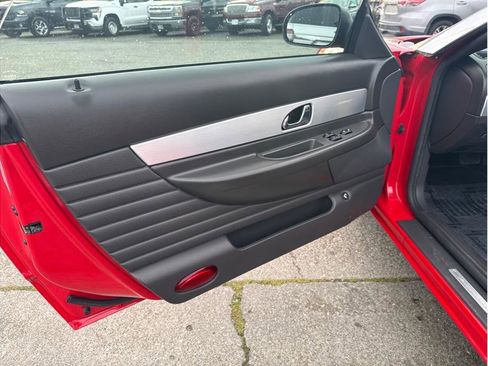 Used 2002 Ford Thunderbird image 48