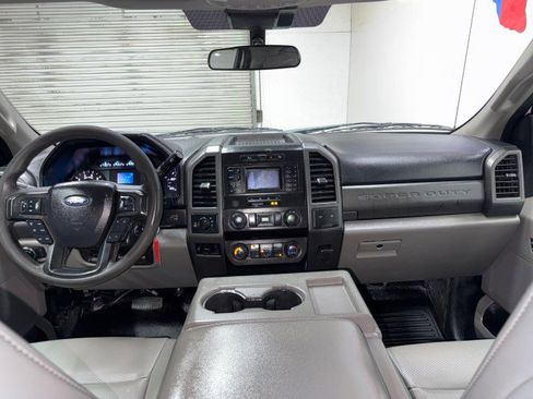 Used 2021 Ford F250 XL w/ Power Equipment Group image 15