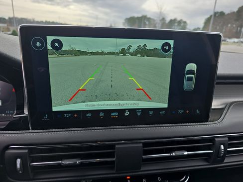 New 2026 Lincoln Corsair Premiere image 23