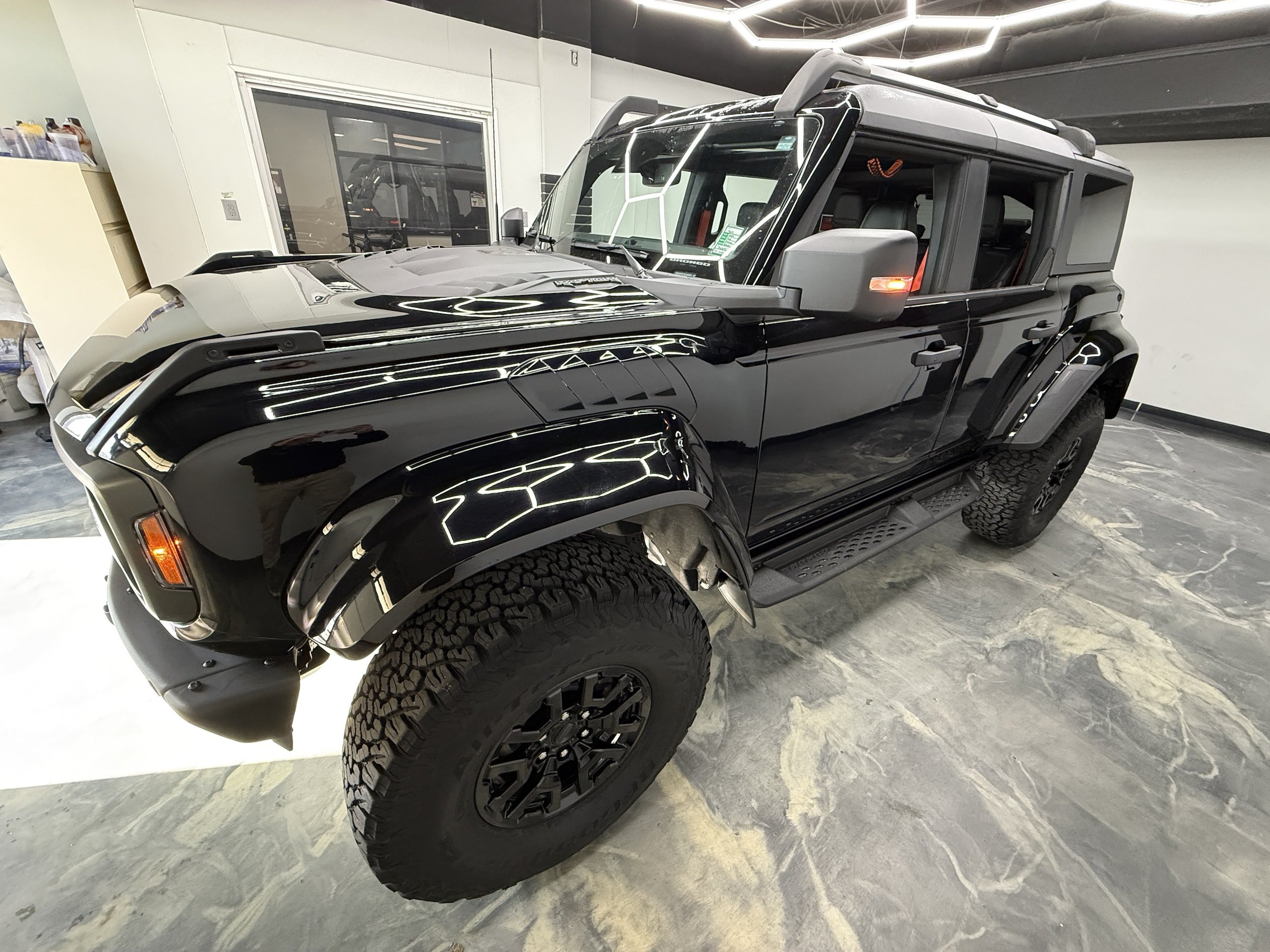 Used 2024 Ford Bronco Raptor w/ Interior Carbon Fibre Pack AWD/4WD image 36
