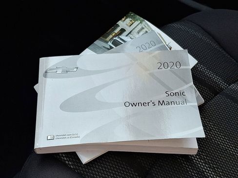 Used 2020 Chevrolet Sonic LT image 26