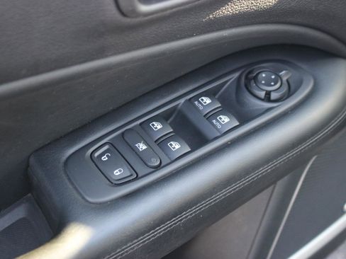 Used 2021 Jeep Compass Latitude w/ Sun and Sound Group image 12