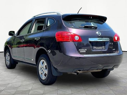 Used 2014 Nissan Rogue S w/ Convenience Package AWD/4WD image 4