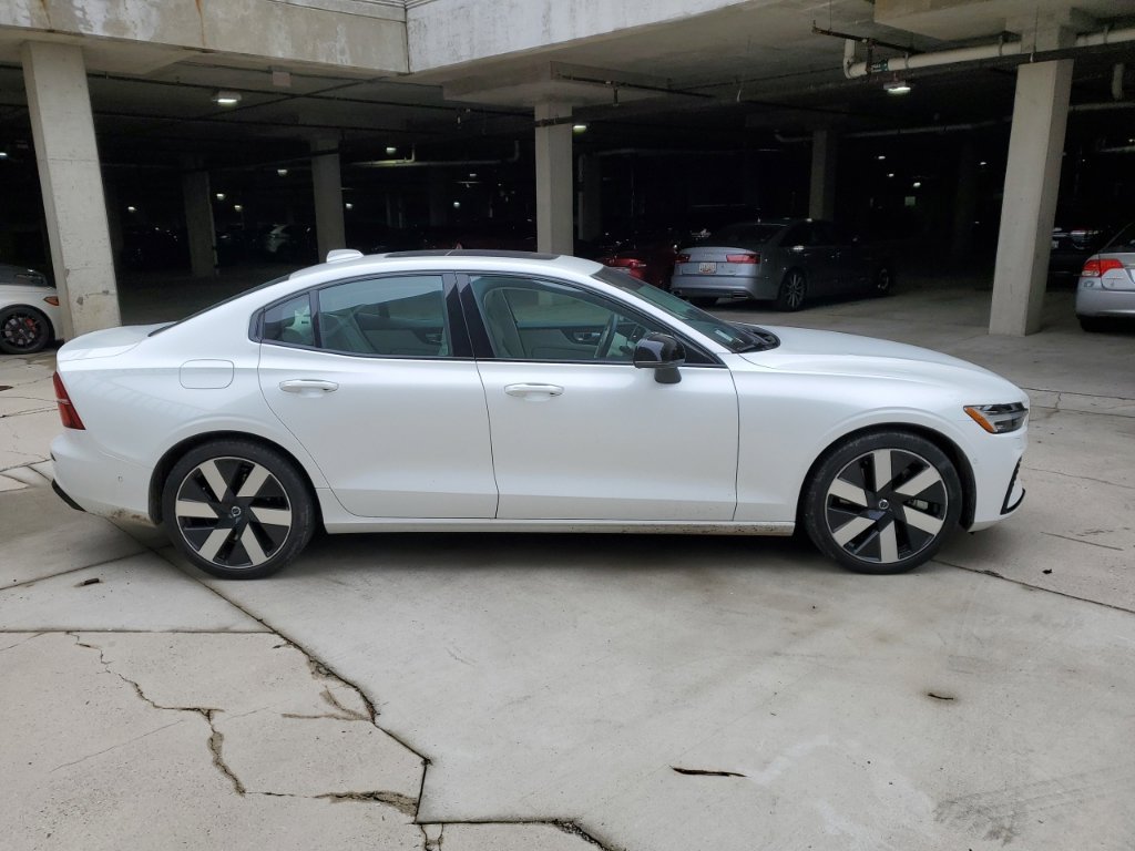 Used 2024 Volvo S60 T8 Plus w/ Climate Package AWD/4WD image 8