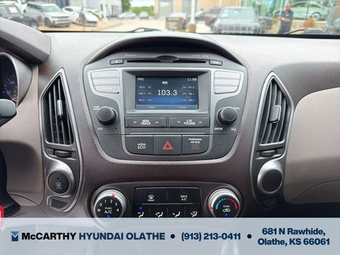 Used 2015 Hyundai Tucson GLS w/ Option Group 02 FWD image 8