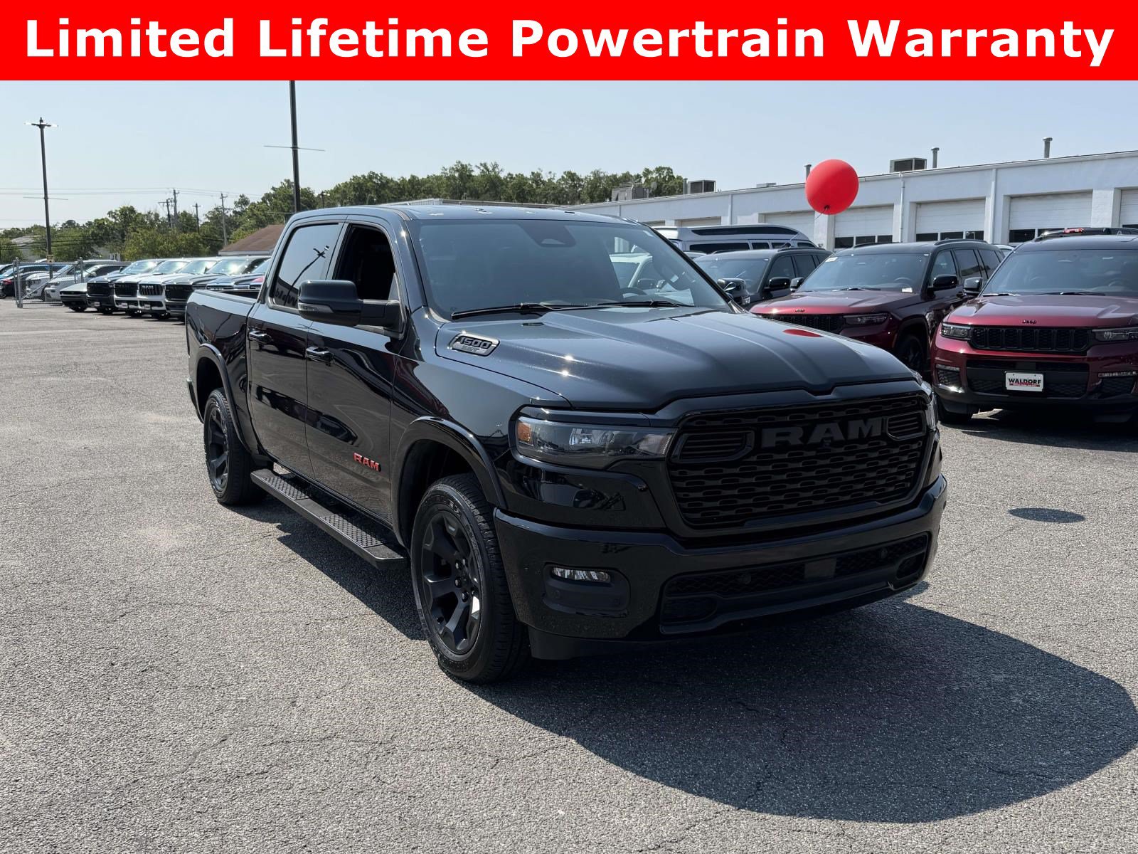 Used 2025 RAM 1500 Big Horn AWD/4WD image 1