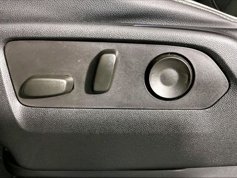 Certified 2022 GMC Yukon SLT w/ SLT Premium Package image 35