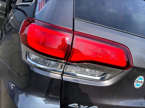 Certified 2021 Jeep Grand Cherokee Limited image 27