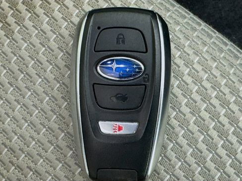 Used 2021 Subaru Forester Premium AWD/4WD image 38