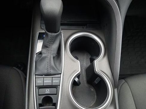 Used 2023 Toyota Camry LE image 17