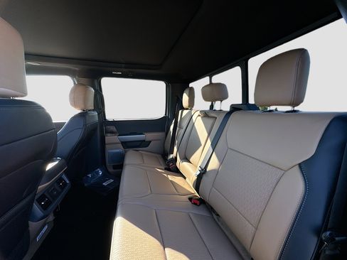 New 2026 Ford F250 Lariat w/ Lariat Ultimate Package image 17