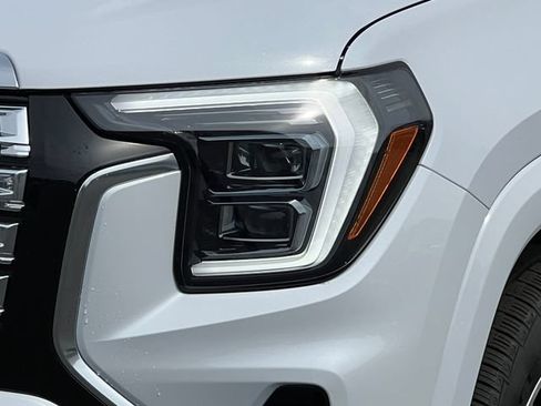 Used 2027 GMC Terrain Denali w/ LPO, Floor Liner Package AWD/4WD image 42