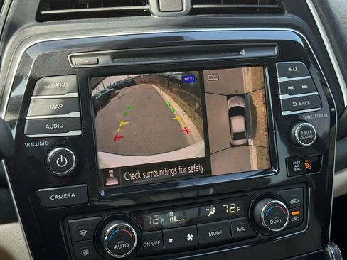 Used 2023 Nissan Maxima Platinum w/ Sport Mat Group image 5